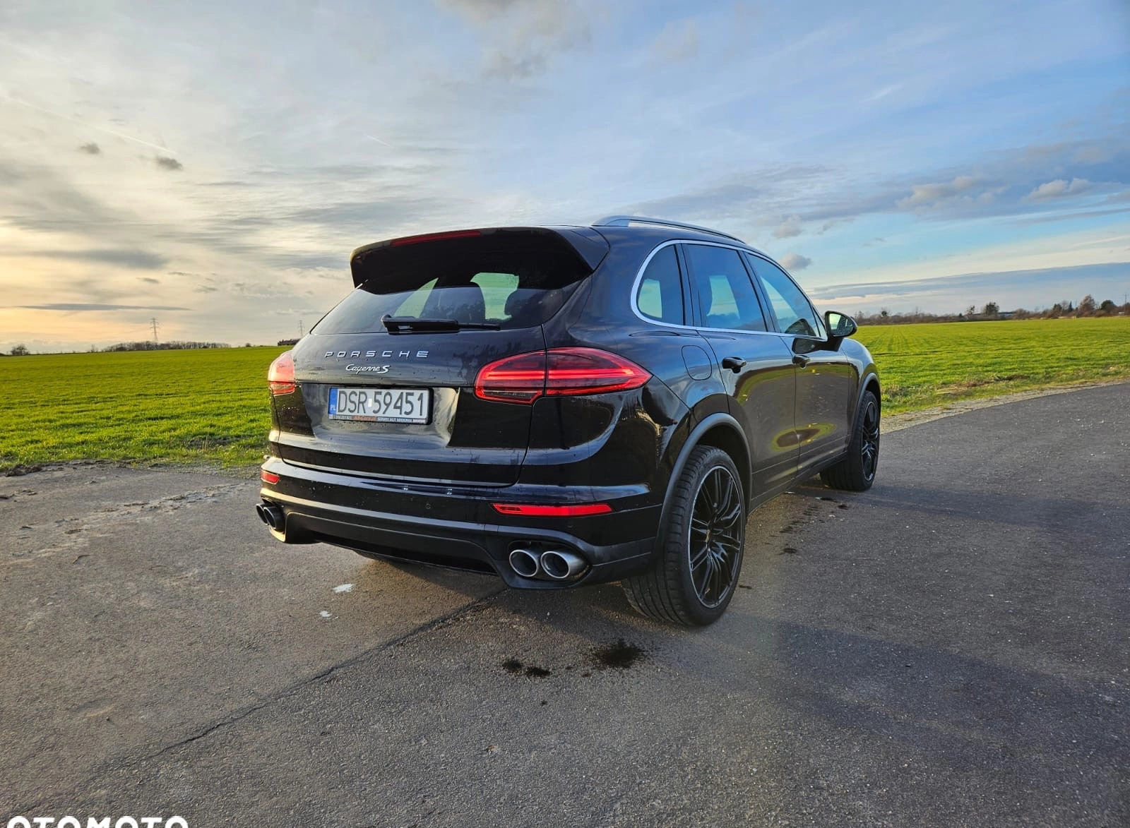 Porsche Cayenne cena 181500 przebieg: 258000, rok produkcji 2015 z Wrocław małe 121